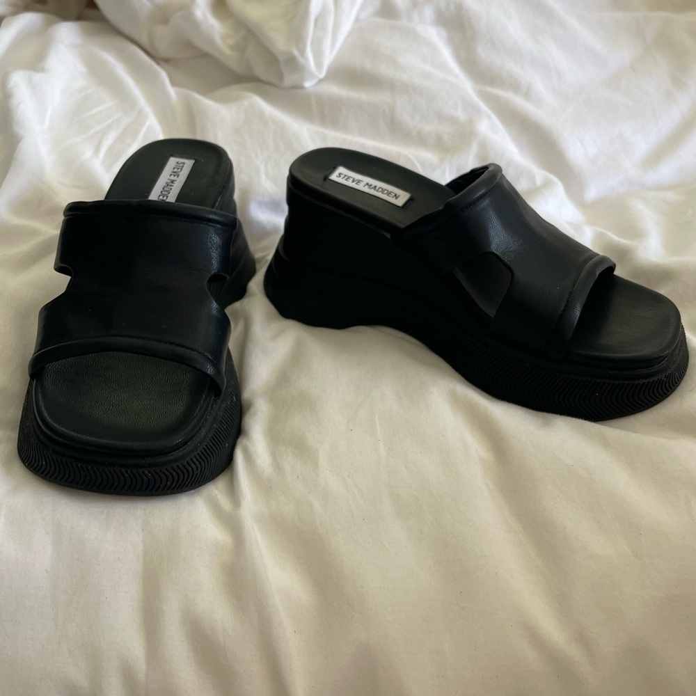 Platform/clog sandals